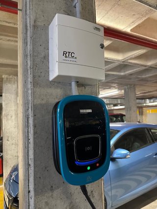 Cargador Coche Eléctrico Orbis Viaris Uni