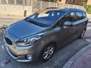 KIA Carens 2015
