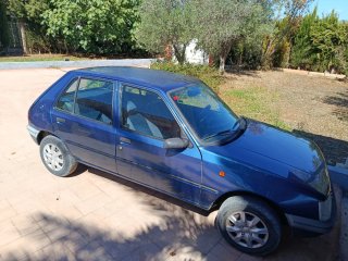 Peugeot 205 1997