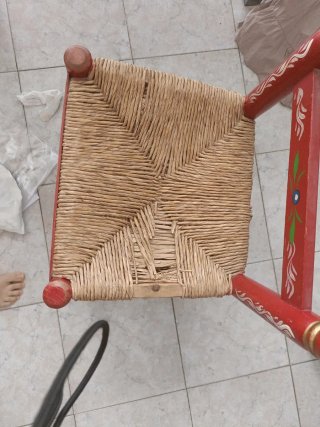 Silla de estilo sevillano a restaurar