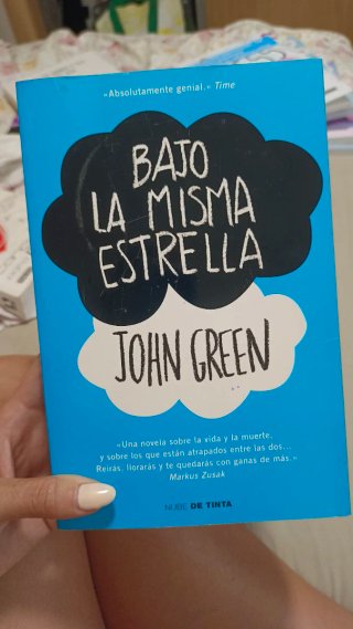 Bajo la misma estrella