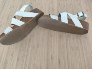 Sandalias Autenti Piel Talla 37 Plata y Blanco