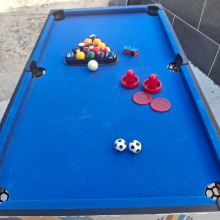 Mesa Multijuego Futbolín y Billar