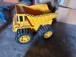 Camión y Tractor Juguete