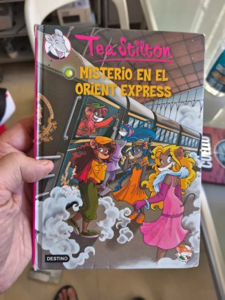 Vendo novelas en perfecto estado. 3 euros la unida