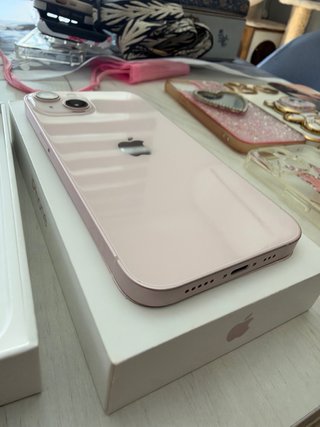 iPhone 13 Rosa