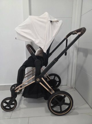 Cochecito Eléctrico Cybex e-Priam. Capazo y silla.