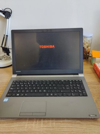 Toshiba Tecra A50-E i7 / 16GB RAM / 256GB SSD