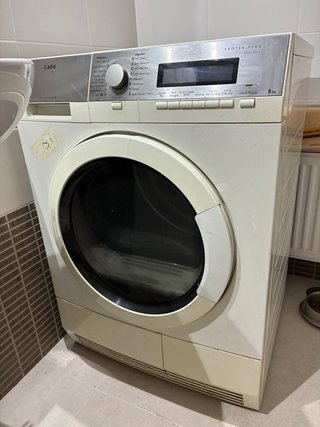 Secadora AEG Protex Plus 8kg