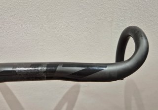 Manillar ZIPP SL 70 Ergo Carbon