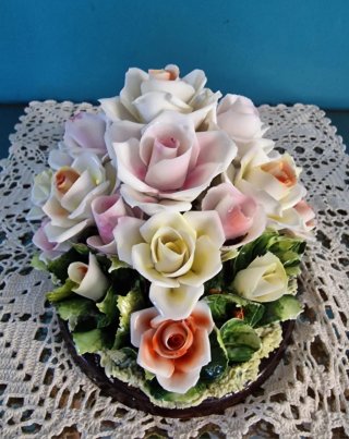 Centrotavola Capodimonte Rose
