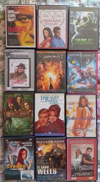 LOTE 2. LIQUIDACION DE PELÍCULAS ORIGINALES.0'50