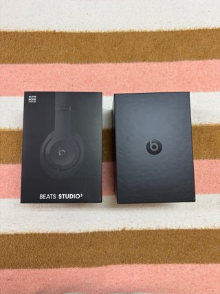Caja Beats Studio 3
