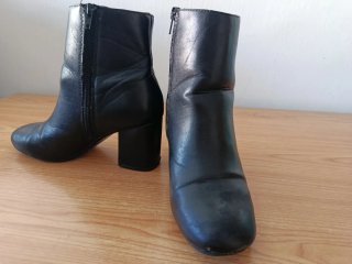 Botines negros de tacón