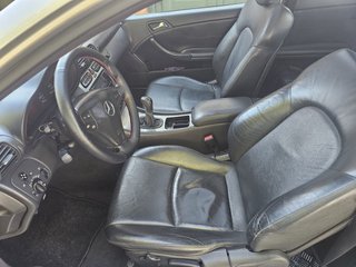Clase C 200 i 164 cv 230000km año 2001