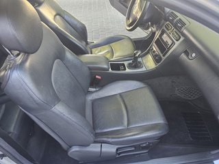 Clase C 200 i 164 cv 230000km año 2001
