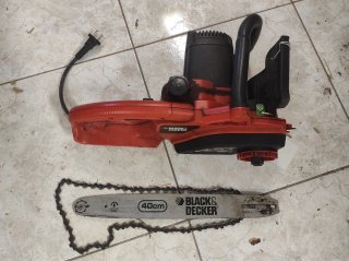 Motosserra Black & Decker 1900W - Peças