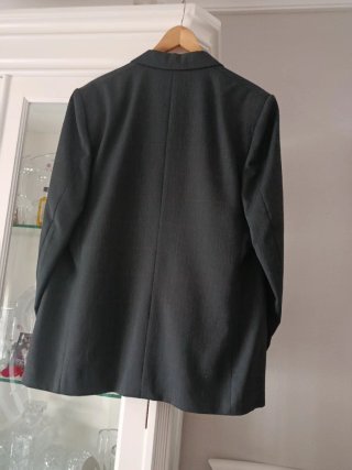 Traje de caballero negro