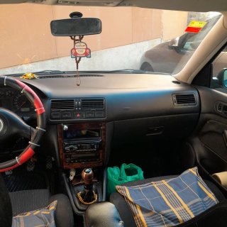 Volkswagen Bora 2000