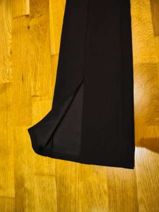 Pantalón negro cintura alta
