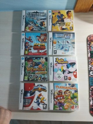 Lote 8 Juegos más la Nintendo 3DS XL