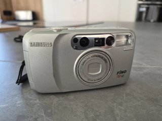 Cámara Samsung Fino 70 SE Plata
