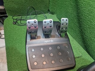 Volante Logitech G29 PS5 PS4 PC + Pedales