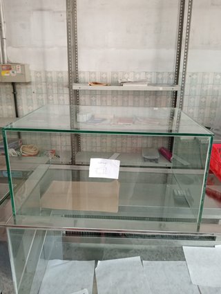 Vitrina expositora de cristal