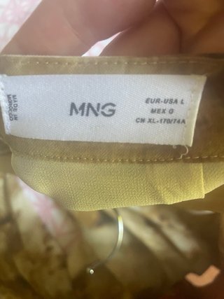 Conjunto Mango Blusa y Falda Talla L
