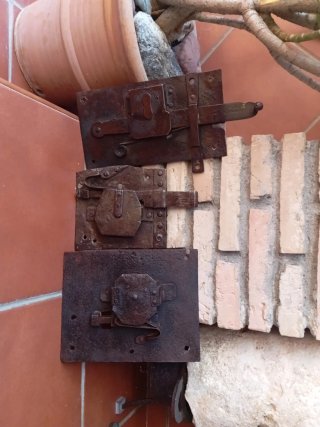 Cerraduras antiguas S. XIX y XX