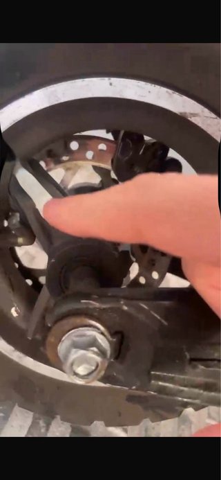 Mecánico de patinetes eléctricos