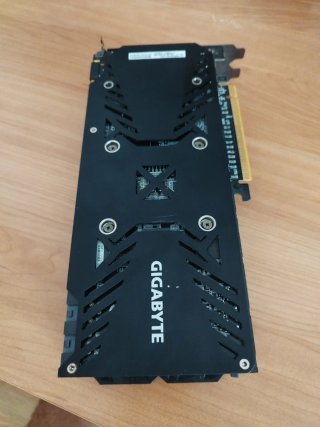 Tarjeta Gráfica Gigabyte NVIDIA 960