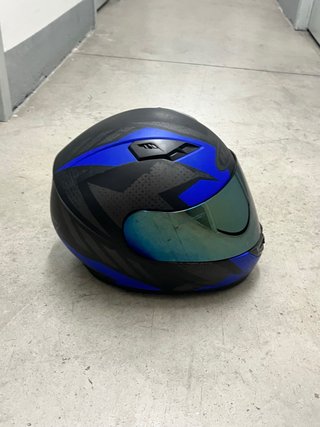 Casco de moto integral HJC
