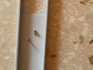 Aire Acondicionado Portátil Daitsu Blanco.