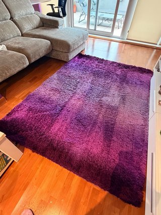 Alfombra púrpura pelo largo