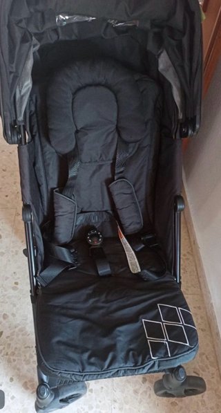 Silla Paseo Maclaren Techno Arc Negra plegable
