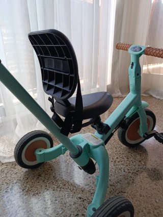 Triciclo infantil color menta