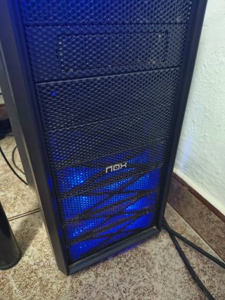 Ordenador de sobremesa Gigabyte y Asus nox