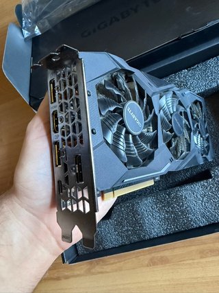 Gigabyte GeForce RTX 2070 Windforce 8G