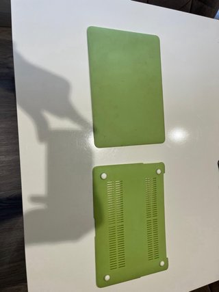 MacBook Air 13” 2017 | i5 | 8GB RAM | SSD