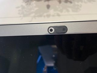 MacBook Air 13” 2017 | i5 | 8GB RAM | SSD