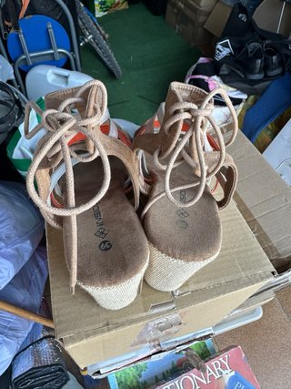 Sandalias INS cuña multicolor