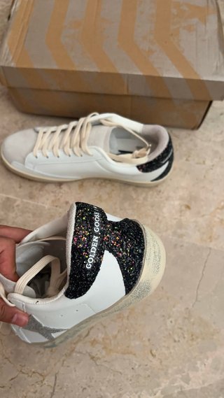 Golden Goose Talla 37 Blanco y Plata