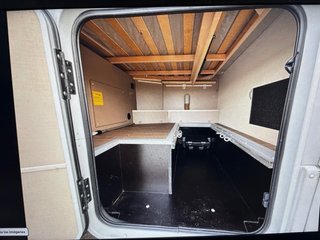 Autocaravana Etrusco T5900 FB full extras 6 Metros