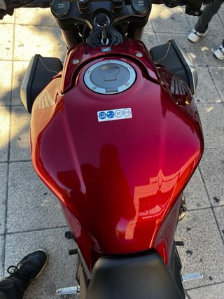 Honda CB 650R 2021 Roja y Plata A2 OFERTA!!!!