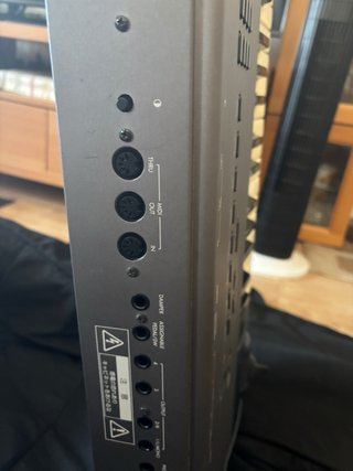 Teclado Korg N364