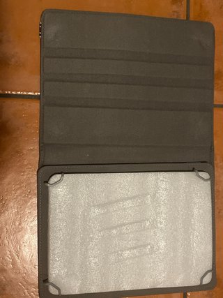 Tablet Archos + 2 Fundas + Teclado