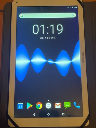 Tablet Archos + 2 Fundas + Teclado