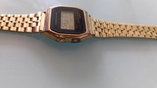 Reloj Casio Digital Dorado