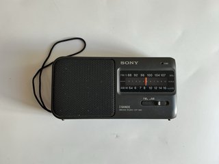 Radio Sony ICF-390 Portátil